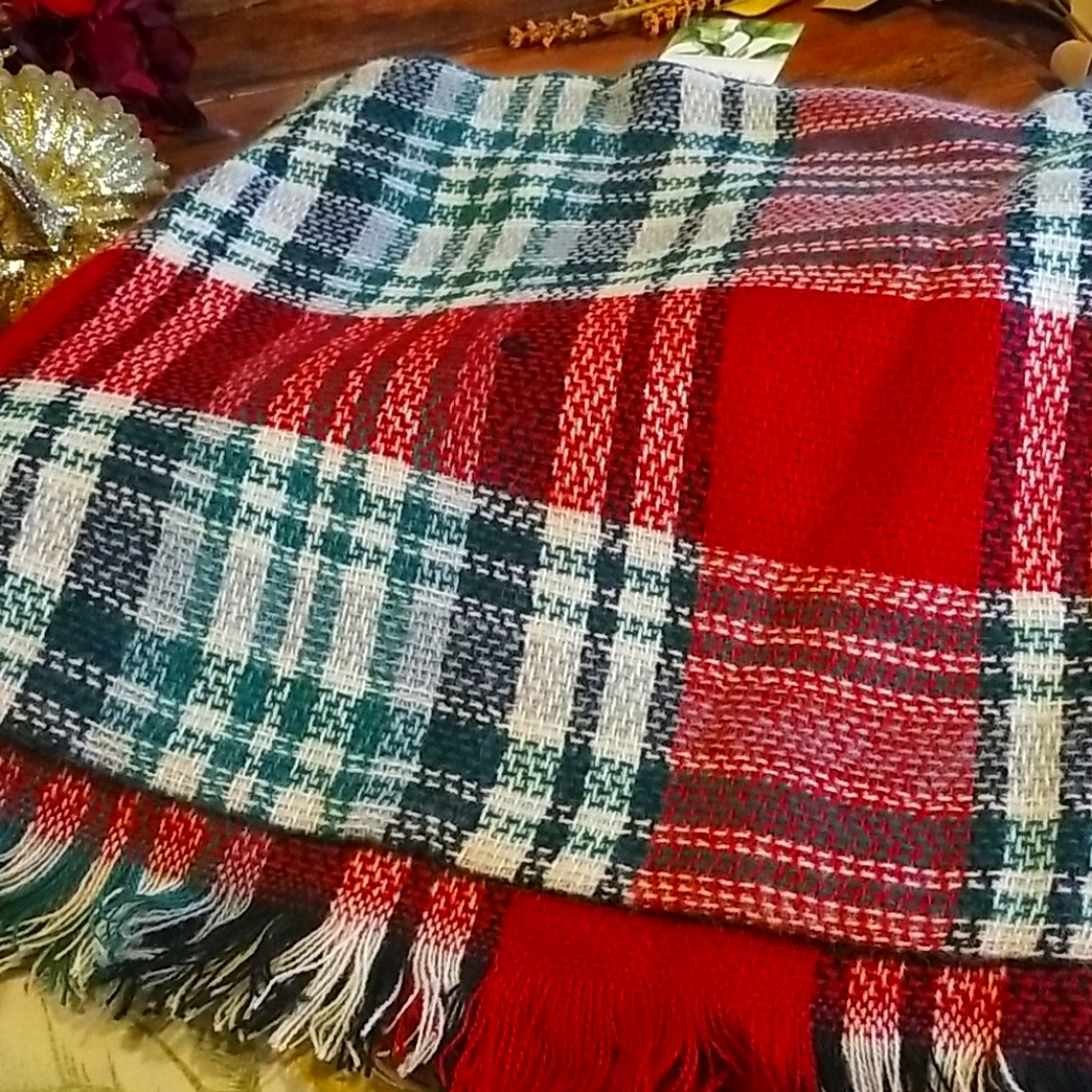 Vici Christmas large blanket scarve